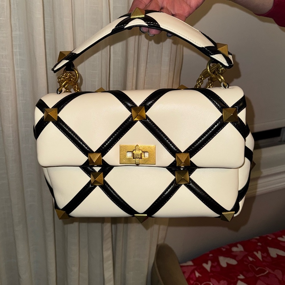 VALENTINO GARAVANI BAG